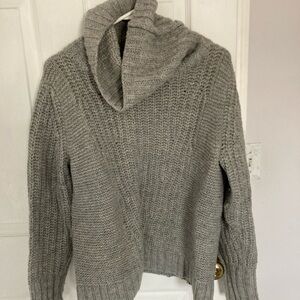 Banana Republic chunky turtleneck BUNDLE (2 sweaters!!!)